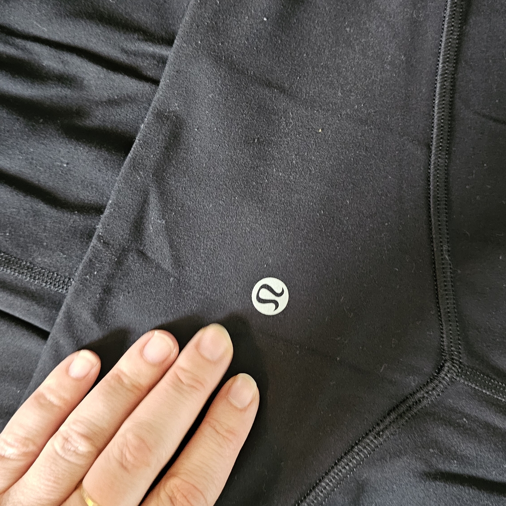 Lululemon Athletica Black Jogger Style Leggings